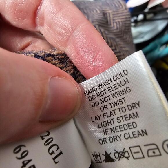 Orvis Sweater Mens Large Cashmere Herringbone Cozy Warm Knit Pullover V-Neck - Picture 9 of 9